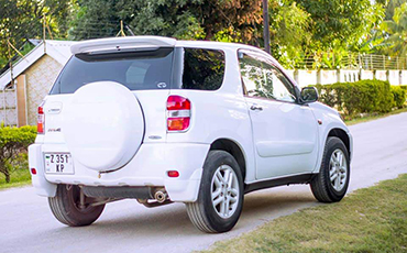 Suzuki Escudo 5 Doors